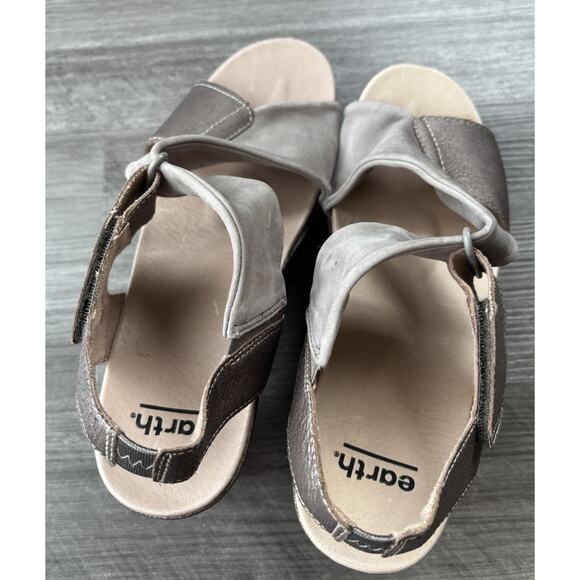 Earth Khaya Kendi Shoes Size 10 Leather Hook & Loop Comfort Wedge Sandal - Picture 5 of 7